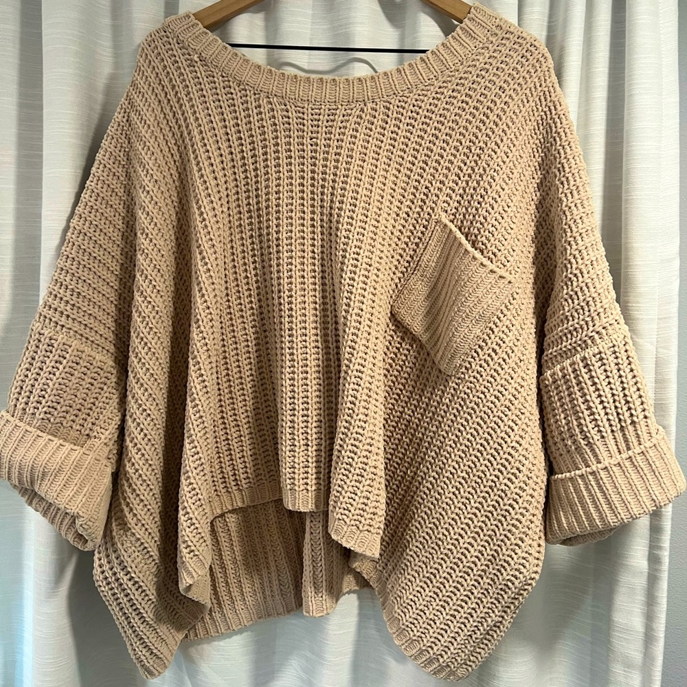 Oversized chunky knitted sweater